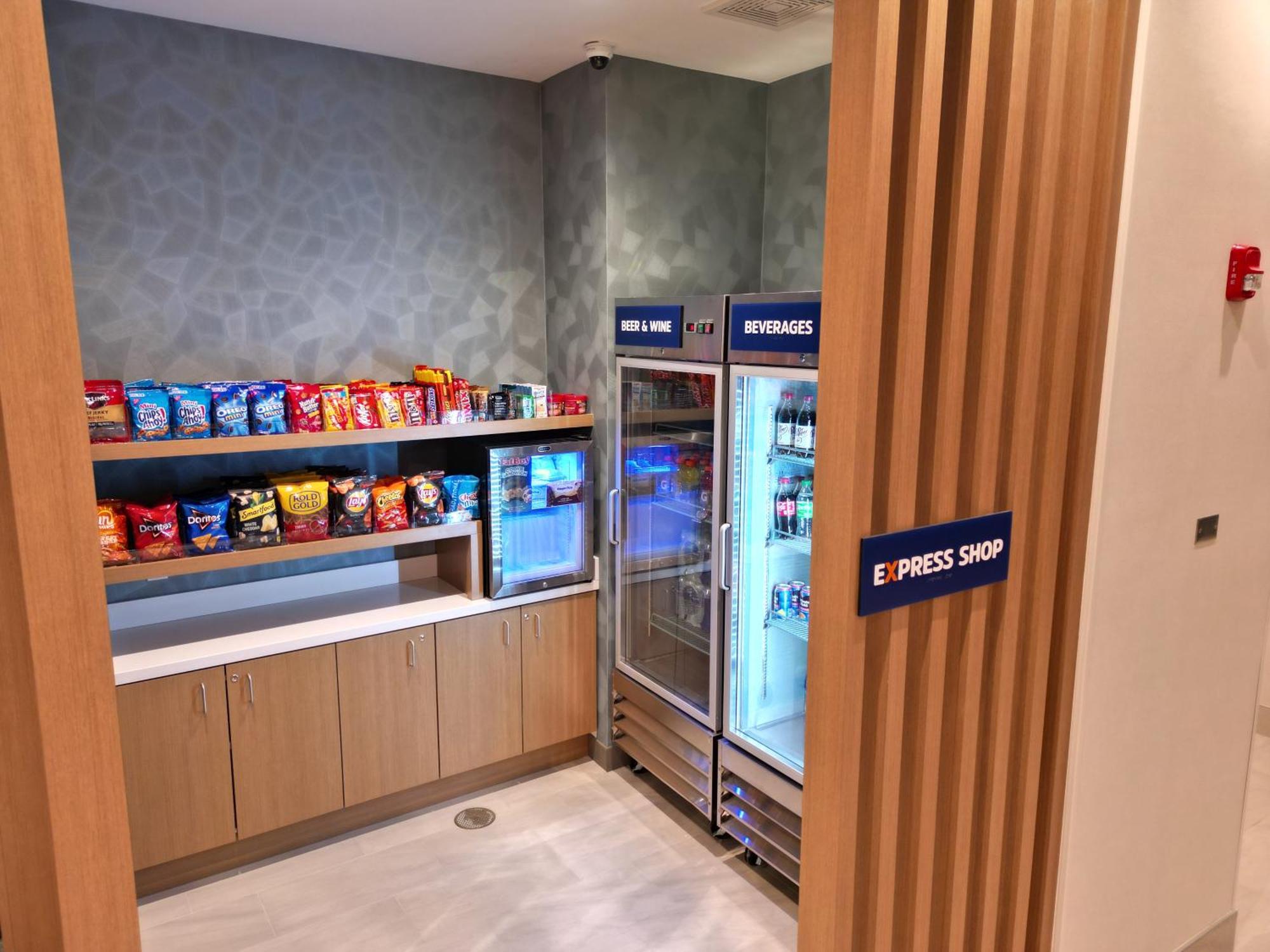 Holiday Inn Express & Suites Chicago Schaumburg By Ihg ภายนอก รูปภาพ