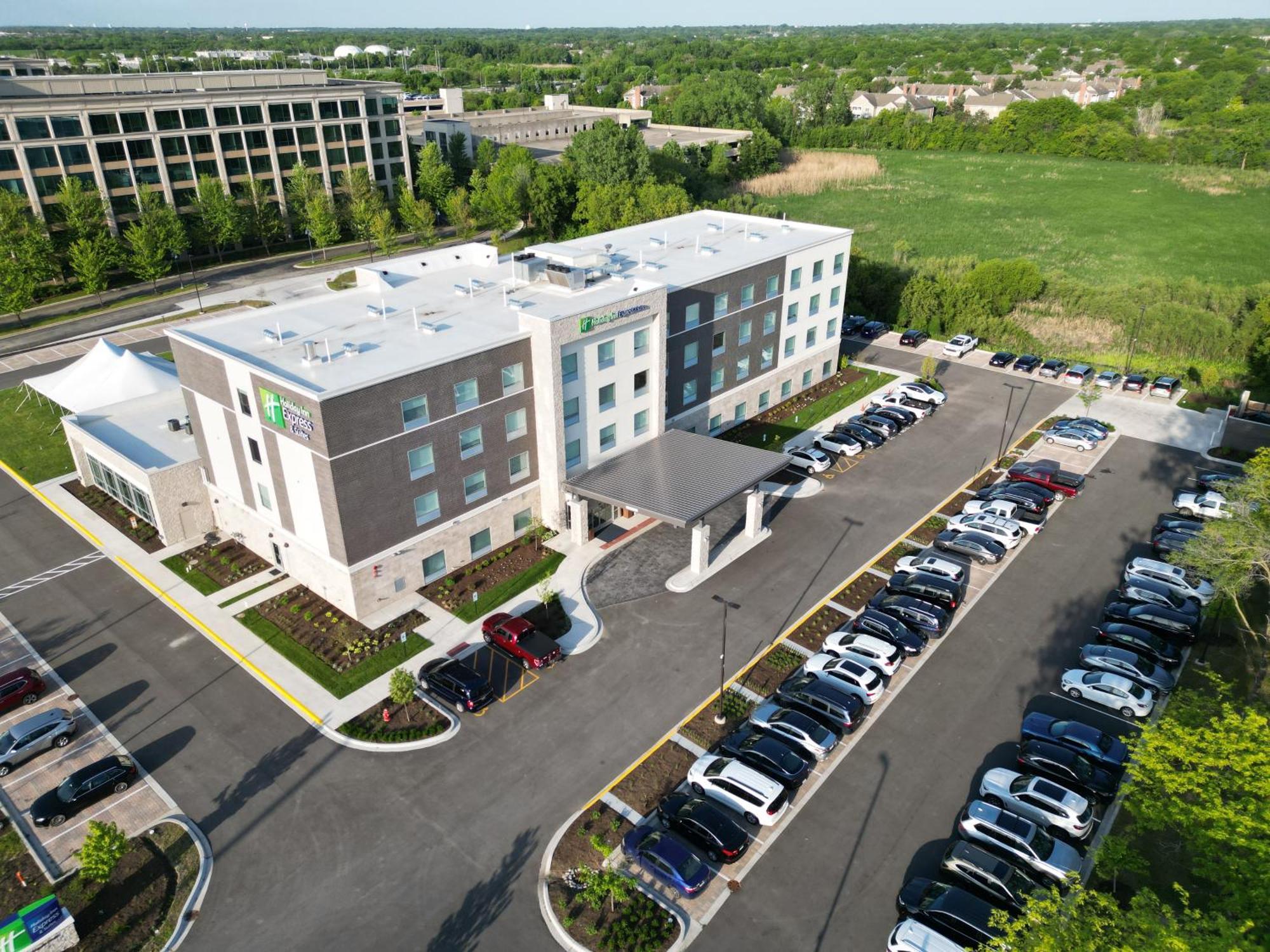 Holiday Inn Express & Suites Chicago Schaumburg By Ihg ภายนอก รูปภาพ
