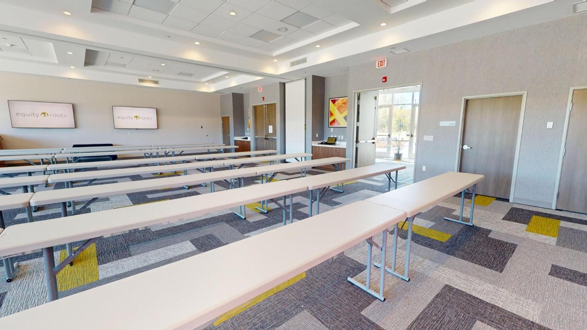 Holiday Inn Express & Suites Chicago Schaumburg By Ihg ภายนอก รูปภาพ